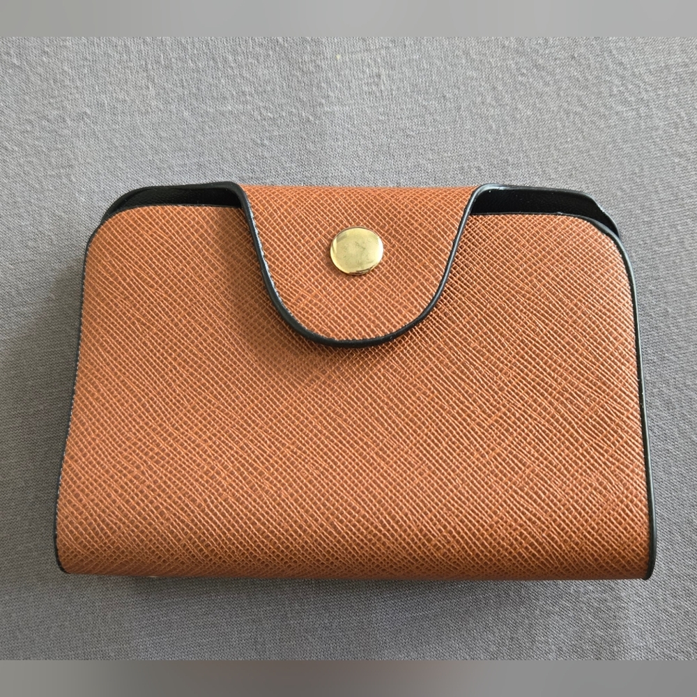 Tan Faux Leather Card Keeper! (wallet)
